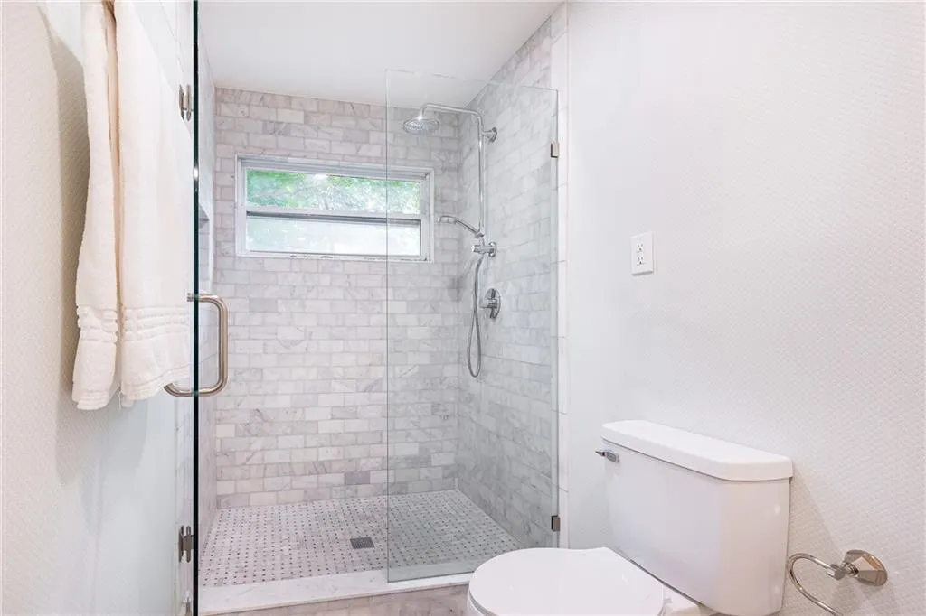 2891 Ridgemore Road Nw, Atlanta, Georgia 30318, 3 Bedrooms Bedrooms, ,3 BathroomsBathrooms,Residential,For Sale,2891 Ridgemore Road Nw,7650805