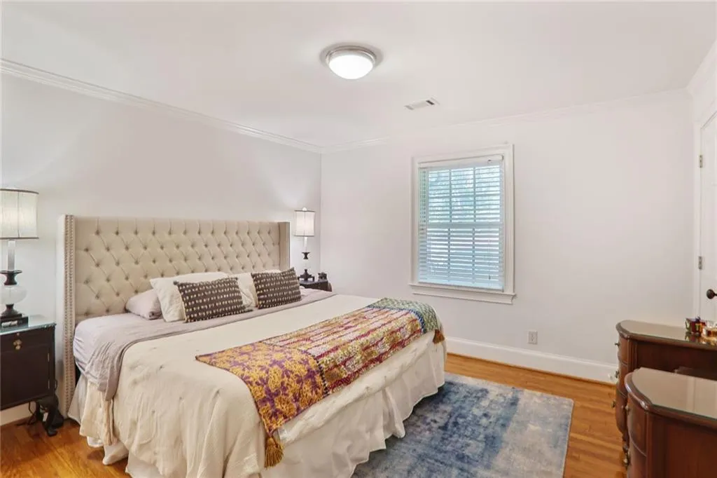 secondary bedroom