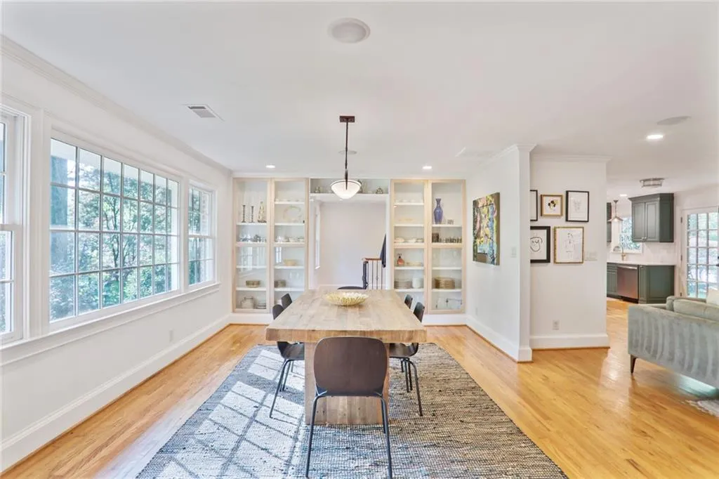 dining room