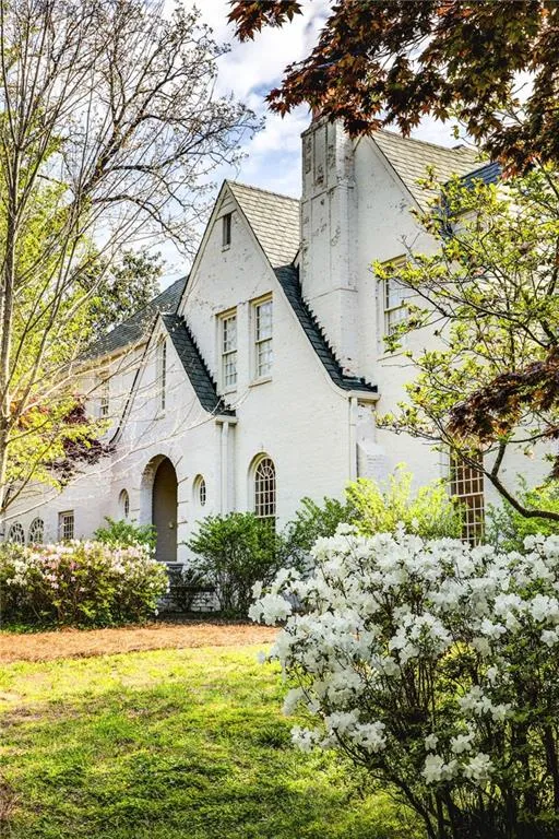 3119 Habersham Road Nw, Atlanta, Georgia 30305, 4 Bedrooms Bedrooms, 0 ,3 BathroomsBathrooms,Residential,Sold,3119 Habersham Road Nw,7743550