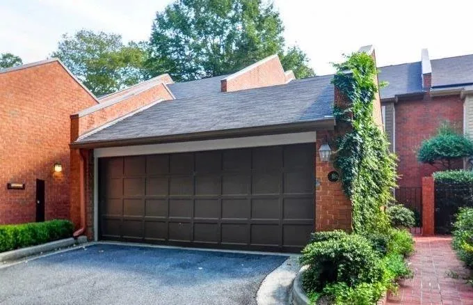 18 Willow Glen Ne Unit 18, Atlanta, Georgia 30342, 4 Bedrooms Bedrooms, ,3 BathroomsBathrooms,Residential,Sold,18 Willow Glen Ne Unit 18,5669993