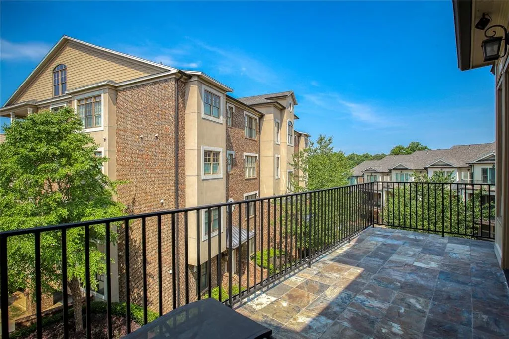 6039 City Walk Lane, Atlanta, Georgia 30328, 3 Bedrooms Bedrooms, ,3 BathroomsBathrooms,Residential,Sold,6039 City Walk Lane,6560081