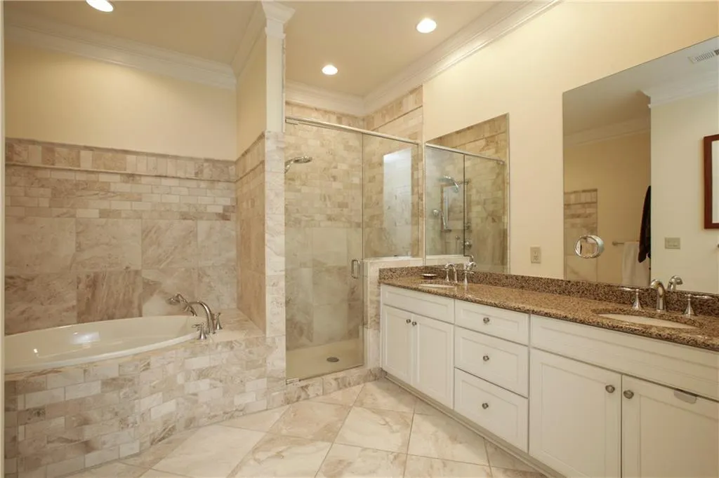 6039 City Walk Lane, Atlanta, Georgia 30328, 3 Bedrooms Bedrooms, ,3 BathroomsBathrooms,Residential,Sold,6039 City Walk Lane,6560081