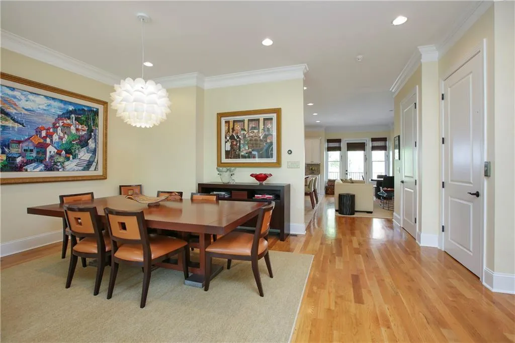 6039 City Walk Lane, Atlanta, Georgia 30328, 3 Bedrooms Bedrooms, ,3 BathroomsBathrooms,Residential,Sold,6039 City Walk Lane,6560081