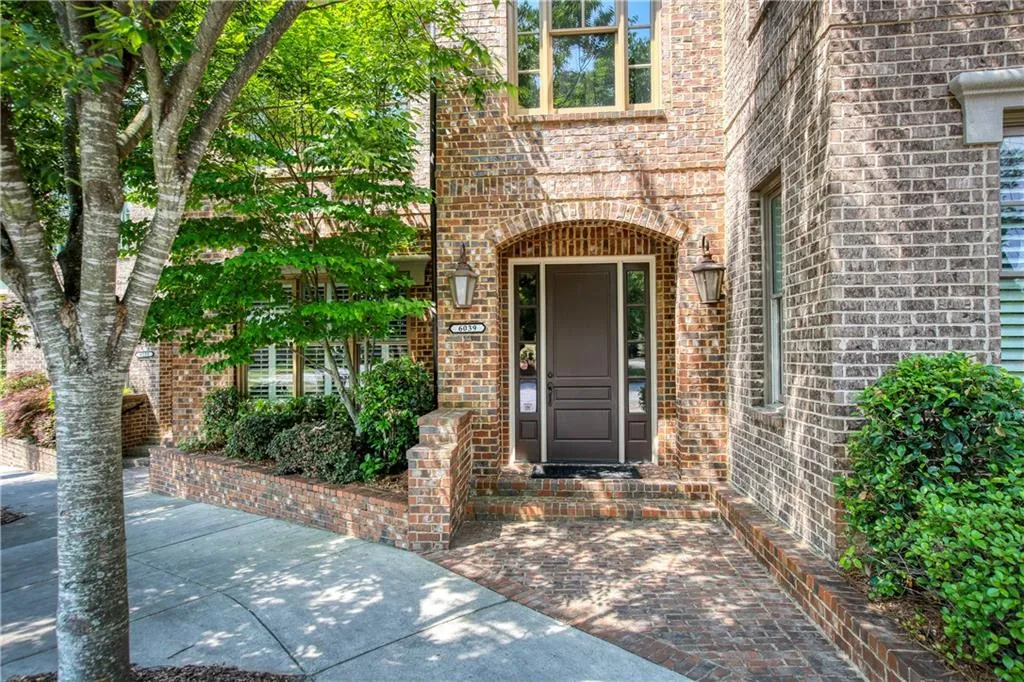 6039 City Walk Lane, Atlanta, Georgia 30328, 3 Bedrooms Bedrooms, ,3 BathroomsBathrooms,Residential,Sold,6039 City Walk Lane,6560081