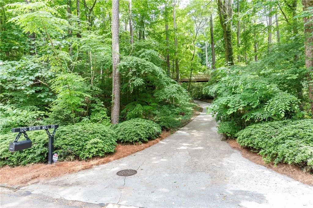 120 N Mill Road, Atlanta, Georgia 30328, 3 Bedrooms Bedrooms, ,2 BathroomsBathrooms,Residential,Sold,120 N Mill Road,6020386