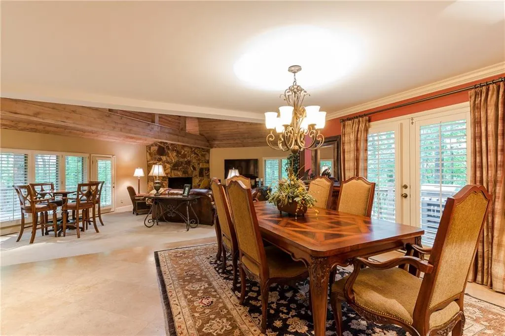 120 N Mill Road, Atlanta, Georgia 30328, 3 Bedrooms Bedrooms, ,2 BathroomsBathrooms,Residential,Sold,120 N Mill Road,6020386