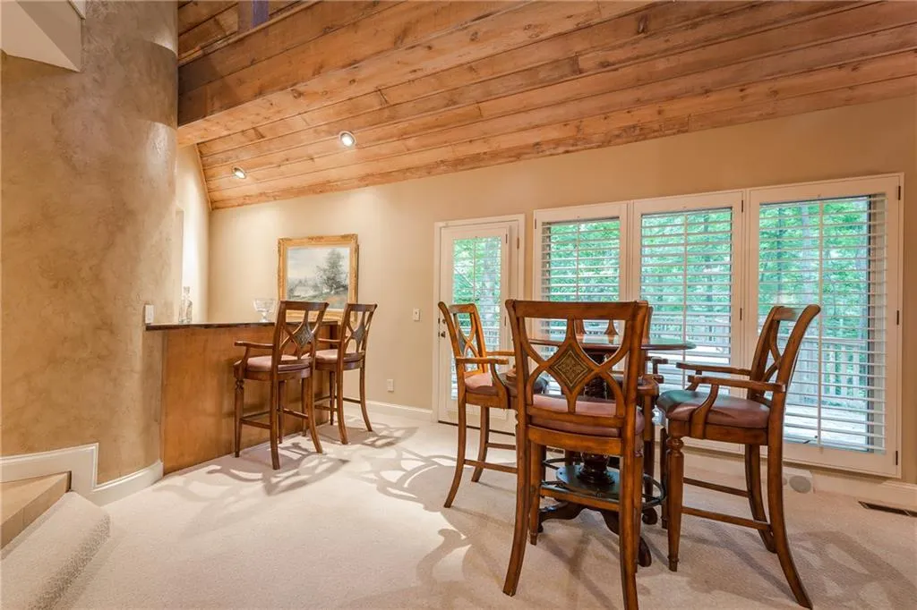 120 N Mill Road, Atlanta, Georgia 30328, 3 Bedrooms Bedrooms, ,2 BathroomsBathrooms,Residential,Sold,120 N Mill Road,6020386