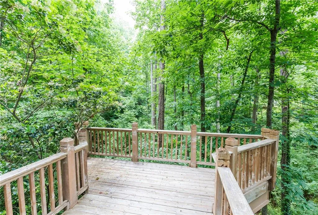120 N Mill Road, Atlanta, Georgia 30328, 3 Bedrooms Bedrooms, ,2 BathroomsBathrooms,Residential,Sold,120 N Mill Road,6020386