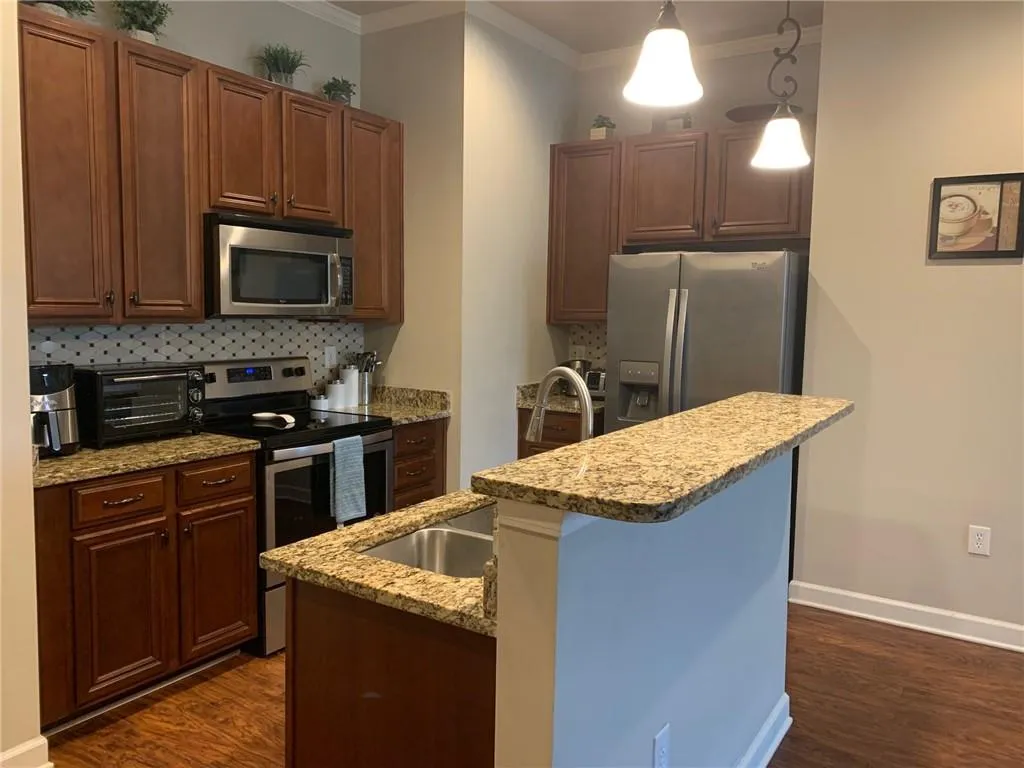 7265 Glisten Avenue Unit 137, Atlanta, Georgia 30328, 2 Bedrooms Bedrooms, ,2 BathroomsBathrooms,Residential,Sold,7265 Glisten Avenue Unit 137,6843222
