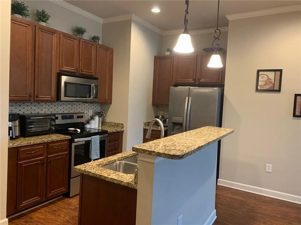 7265 Glisten Avenue Unit 137, Atlanta, Georgia 30328, 2 Bedrooms Bedrooms, ,2 BathroomsBathrooms,Residential,Sold,7265 Glisten Avenue Unit 137,6843222