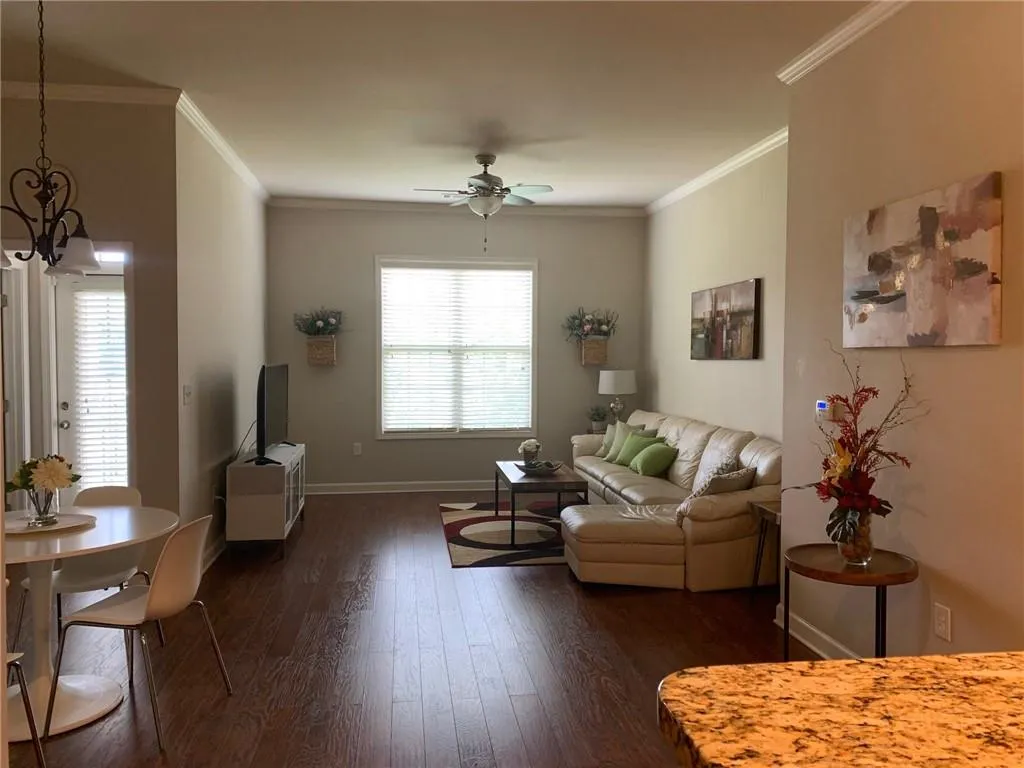 7265 Glisten Avenue Unit 137, Atlanta, Georgia 30328, 2 Bedrooms Bedrooms, ,2 BathroomsBathrooms,Residential,Sold,7265 Glisten Avenue Unit 137,6843222