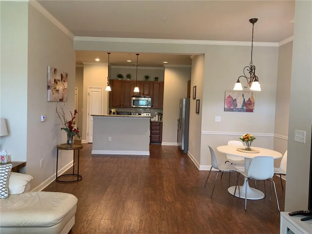 7265 Glisten Avenue Unit 137, Atlanta, Georgia 30328, 2 Bedrooms Bedrooms, ,2 BathroomsBathrooms,Residential,Sold,7265 Glisten Avenue Unit 137,6843222