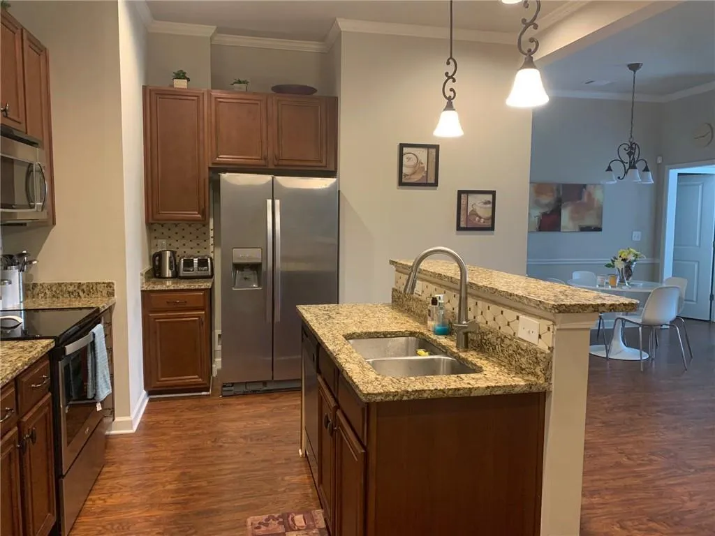 7265 Glisten Avenue Unit 137, Atlanta, Georgia 30328, 2 Bedrooms Bedrooms, ,2 BathroomsBathrooms,Residential,Sold,7265 Glisten Avenue Unit 137,6843222