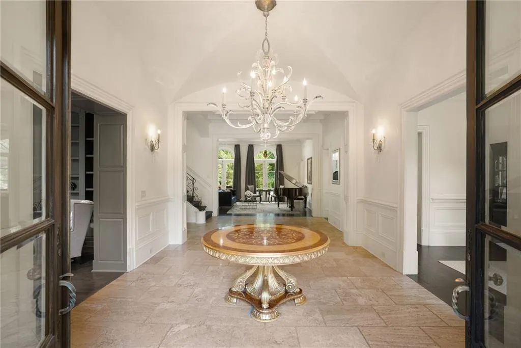 1240 Mount Paran Road Nw, Atlanta, Georgia 30327, 6 Bedrooms Bedrooms, ,7 BathroomsBathrooms,Residential,For Sale,1240 Mount Paran Road Nw,7625287