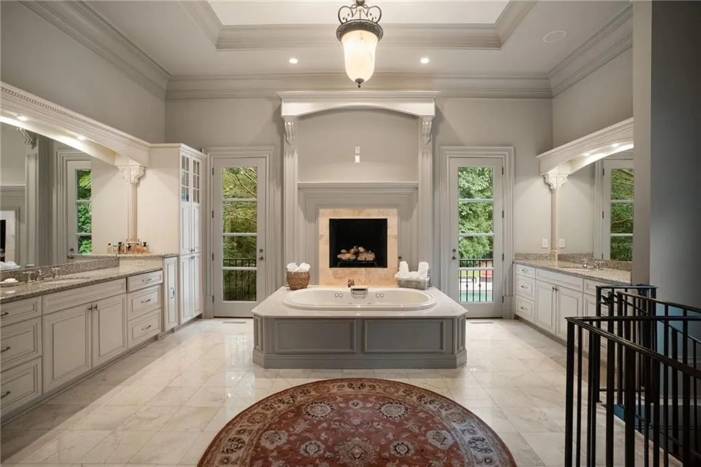 1240 Mount Paran Road Nw, Atlanta, Georgia 30327, 6 Bedrooms Bedrooms, ,7 BathroomsBathrooms,Residential,For Sale,1240 Mount Paran Road Nw,7625287