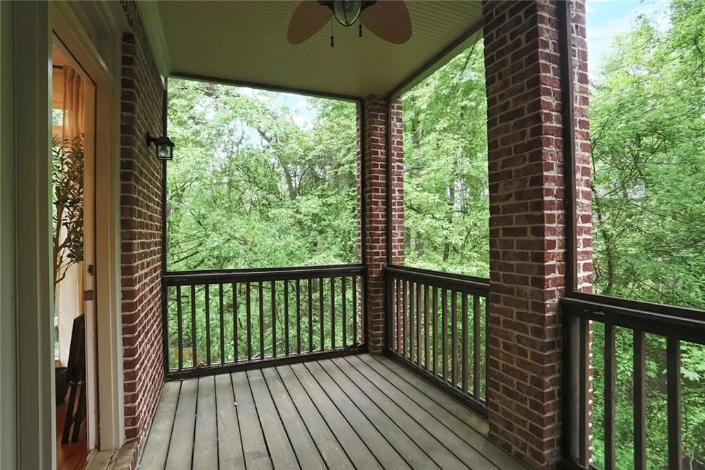 7249 Village Creek Trace, Atlanta, Georgia 30328, 4 Bedrooms Bedrooms, ,3 BathroomsBathrooms,Residential,For Sale,7249 Village Creek Trace,7576322