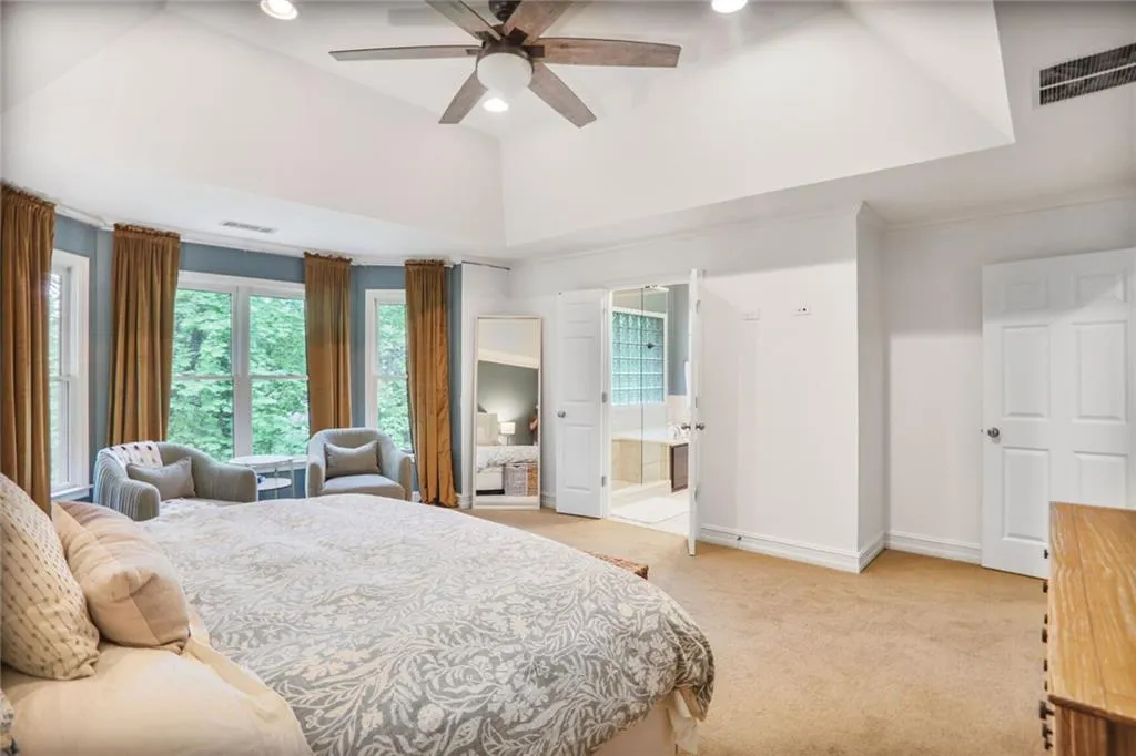 7249 Village Creek Trace, Atlanta, Georgia 30328, 4 Bedrooms Bedrooms, ,3 BathroomsBathrooms,Residential,For Sale,7249 Village Creek Trace,7576322