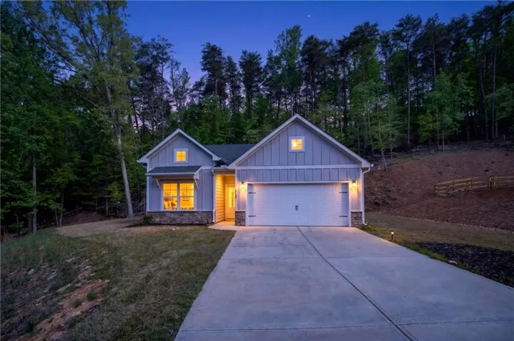 118 Cherokee Drive, Waleska, Georgia 30183