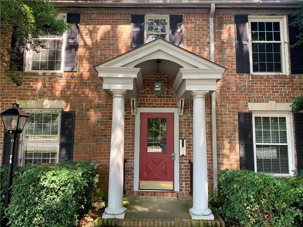 6700 Roswell Road Unit 24c, Atlanta, Georgia 30328, 2 Bedrooms Bedrooms, ,2 BathroomsBathrooms,Residential,Sold,6700 Roswell Road Unit 24c,6926014