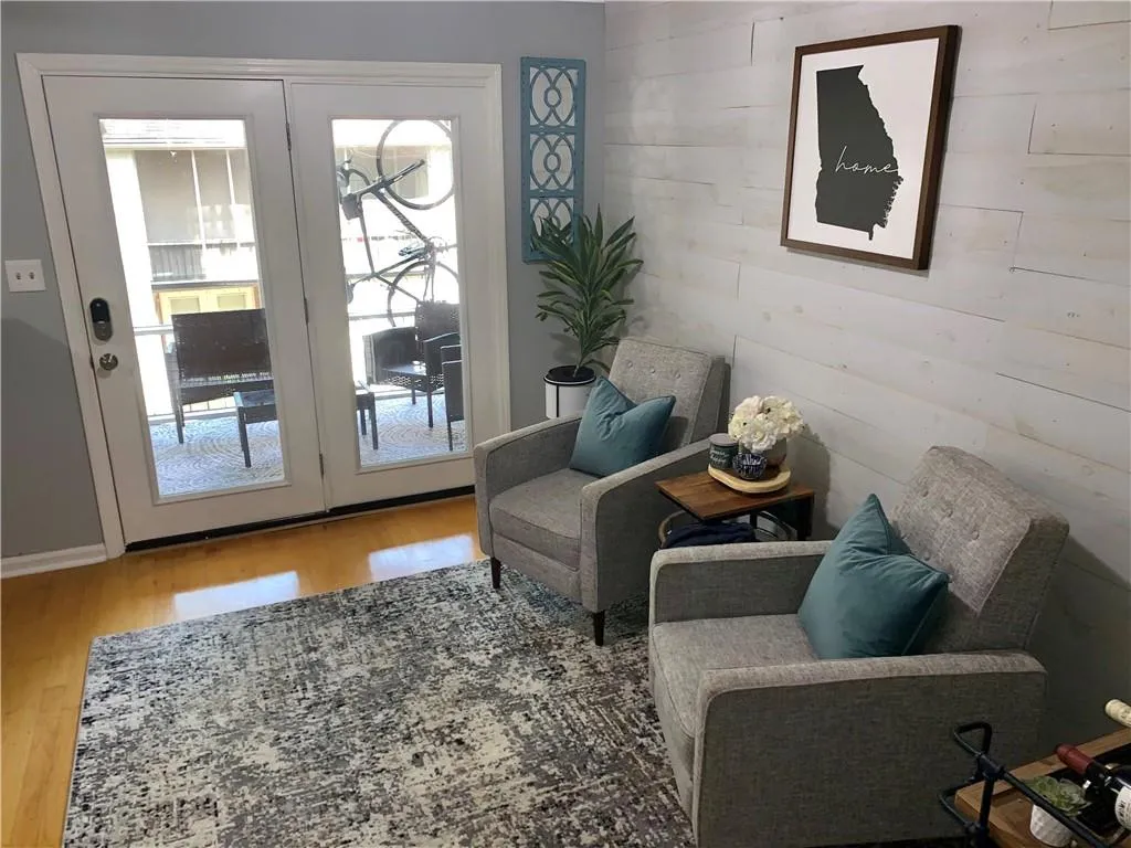 6700 Roswell Road Unit 24c, Atlanta, Georgia 30328, 2 Bedrooms Bedrooms, ,2 BathroomsBathrooms,Residential,Sold,6700 Roswell Road Unit 24c,6926014