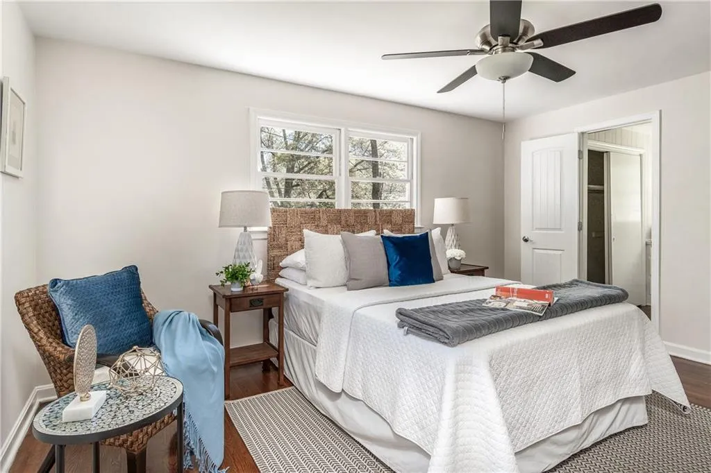 230 Brook Drive, Sandy Springs, Georgia 30328, 3 Bedrooms Bedrooms, ,2 BathroomsBathrooms,Residential,Sold,230 Brook Drive,6866494