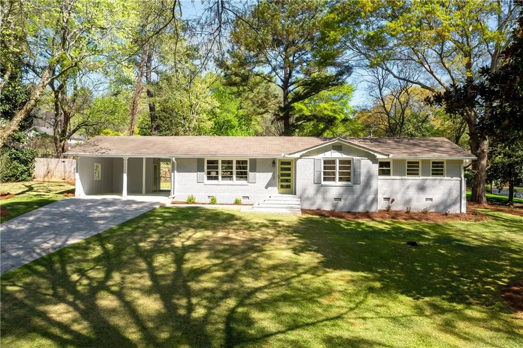 230 Brook Drive, Sandy Springs, Georgia 30328, 3 Bedrooms Bedrooms, ,2 BathroomsBathrooms,Residential,Sold,230 Brook Drive,6866494