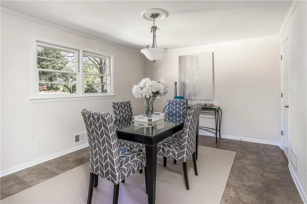 230 Brook Drive, Sandy Springs, Georgia 30328, 3 Bedrooms Bedrooms, ,2 BathroomsBathrooms,Residential,Sold,230 Brook Drive,6866494