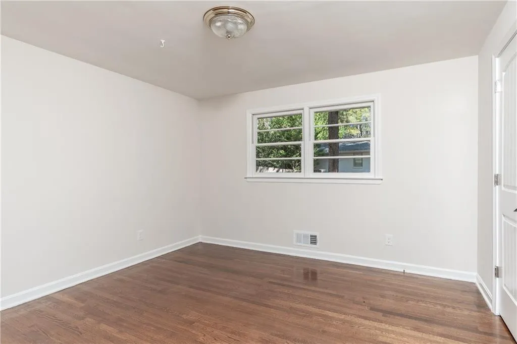 230 Brook Drive, Sandy Springs, Georgia 30328, 3 Bedrooms Bedrooms, ,2 BathroomsBathrooms,Residential,Sold,230 Brook Drive,6866494