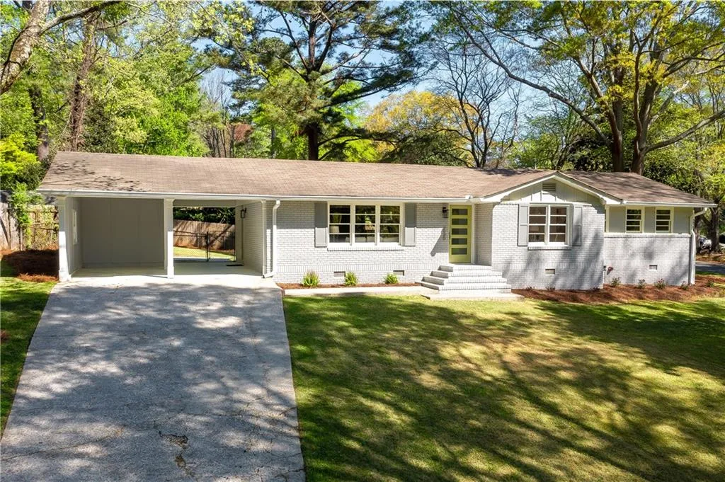 230 Brook Drive, Sandy Springs, Georgia 30328, 3 Bedrooms Bedrooms, ,2 BathroomsBathrooms,Residential,Sold,230 Brook Drive,6866494