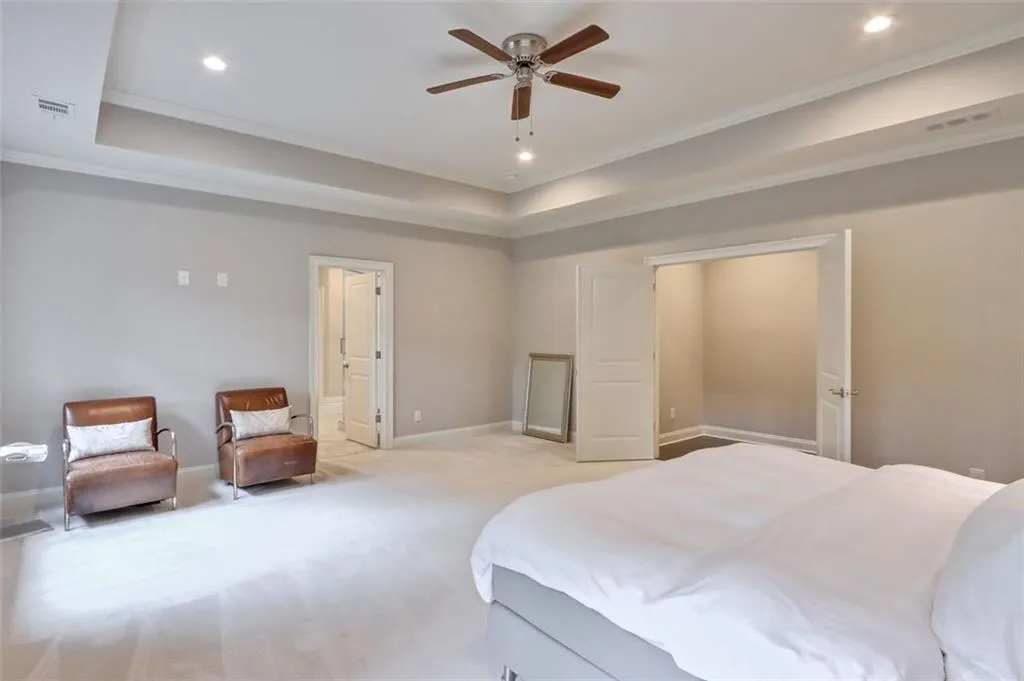 6368 Vernon Woods Drive, Sandy Springs, Georgia 30328, 4 Bedrooms Bedrooms, ,4 BathroomsBathrooms,Residential,Sold,6368 Vernon Woods Drive,6929119
