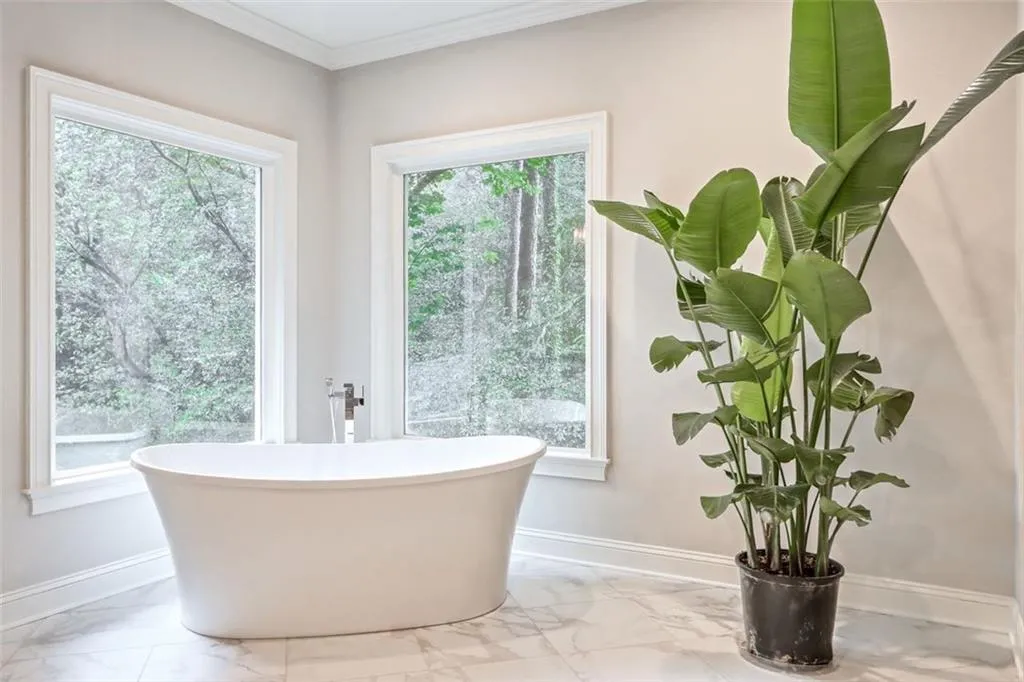 6368 Vernon Woods Drive, Sandy Springs, Georgia 30328, 4 Bedrooms Bedrooms, ,4 BathroomsBathrooms,Residential,Sold,6368 Vernon Woods Drive,6929119