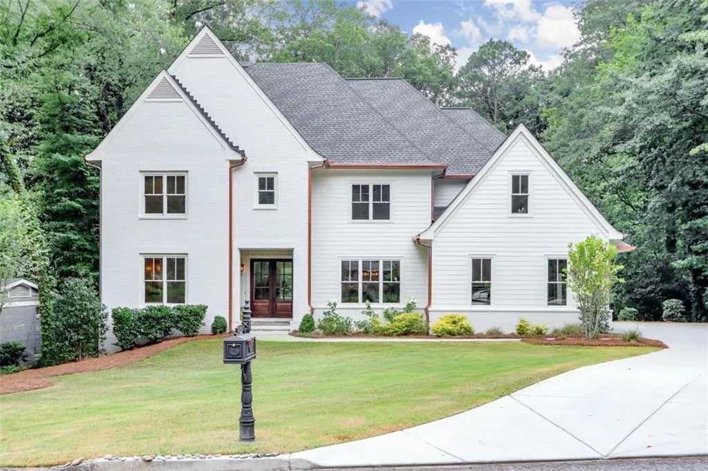 6368 Vernon Woods Drive, Sandy Springs, Georgia 30328, 4 Bedrooms Bedrooms, ,4 BathroomsBathrooms,Residential,Sold,6368 Vernon Woods Drive,6929119