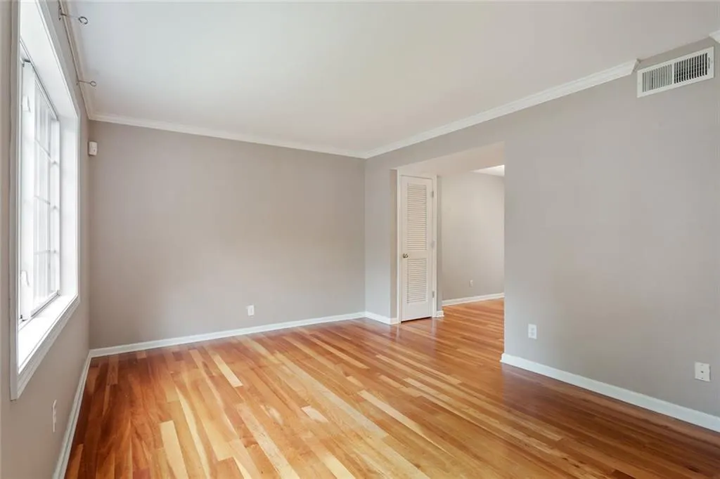 6940 Roswell Road Unit 15c, Atlanta, Georgia 30328, 2 Bedrooms Bedrooms, ,1 BathroomBathrooms,Residential,Sold,6940 Roswell Road Unit 15c,6773793
