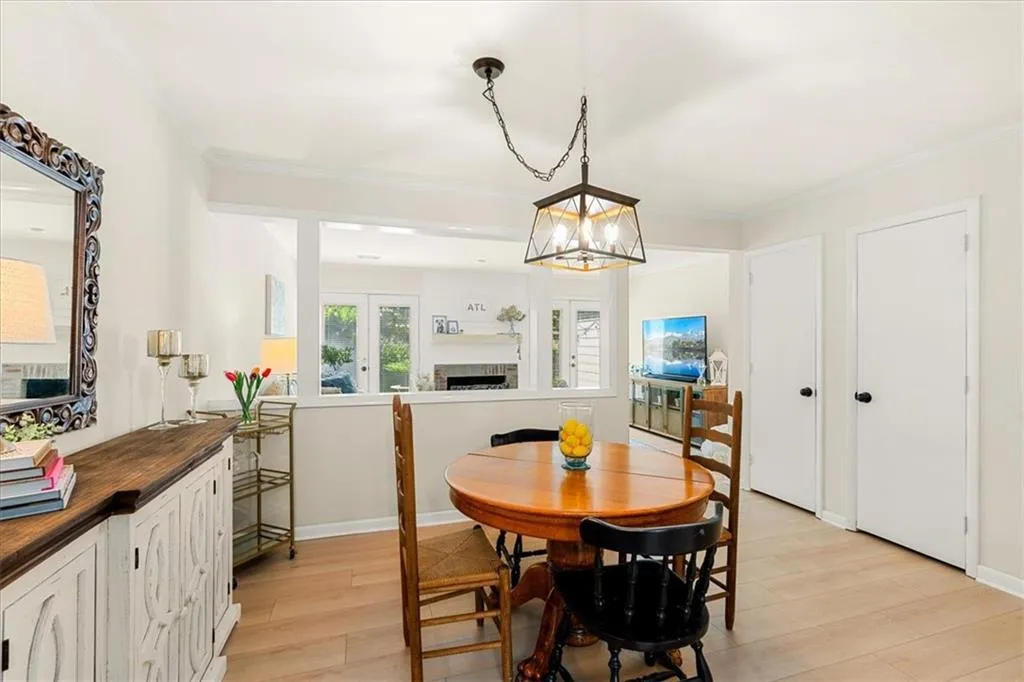 3626 Stonewall Court Se, Atlanta, Georgia 30339, 2 Bedrooms Bedrooms, ,1 BathroomBathrooms,Residential,For Sale,3626 Stonewall Court Se,7620876