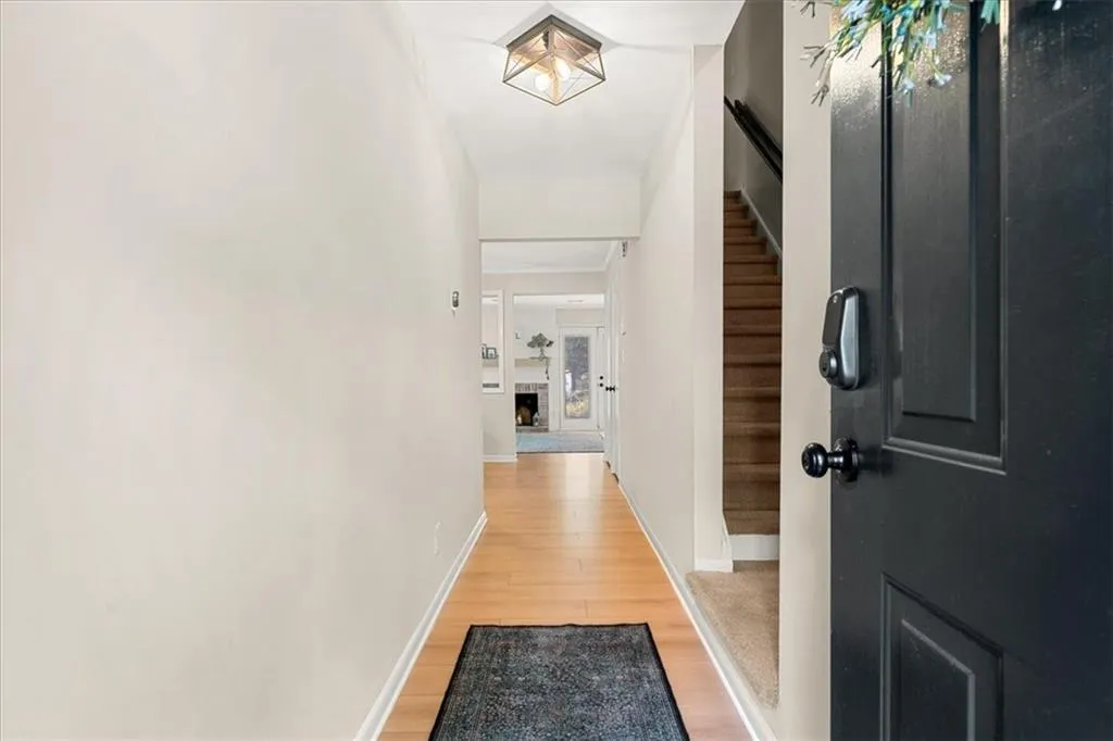 3626 Stonewall Court Se, Atlanta, Georgia 30339, 2 Bedrooms Bedrooms, ,1 BathroomBathrooms,Residential,For Sale,3626 Stonewall Court Se,7620876