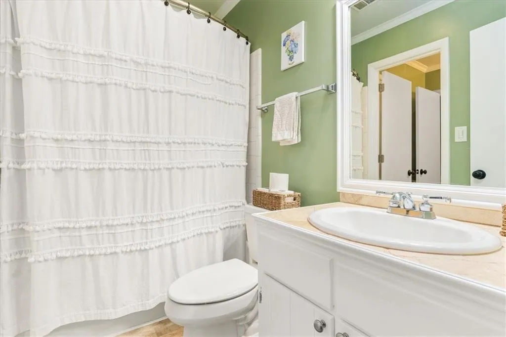 3626 Stonewall Court Se, Atlanta, Georgia 30339, 2 Bedrooms Bedrooms, ,1 BathroomBathrooms,Residential,For Sale,3626 Stonewall Court Se,7620876