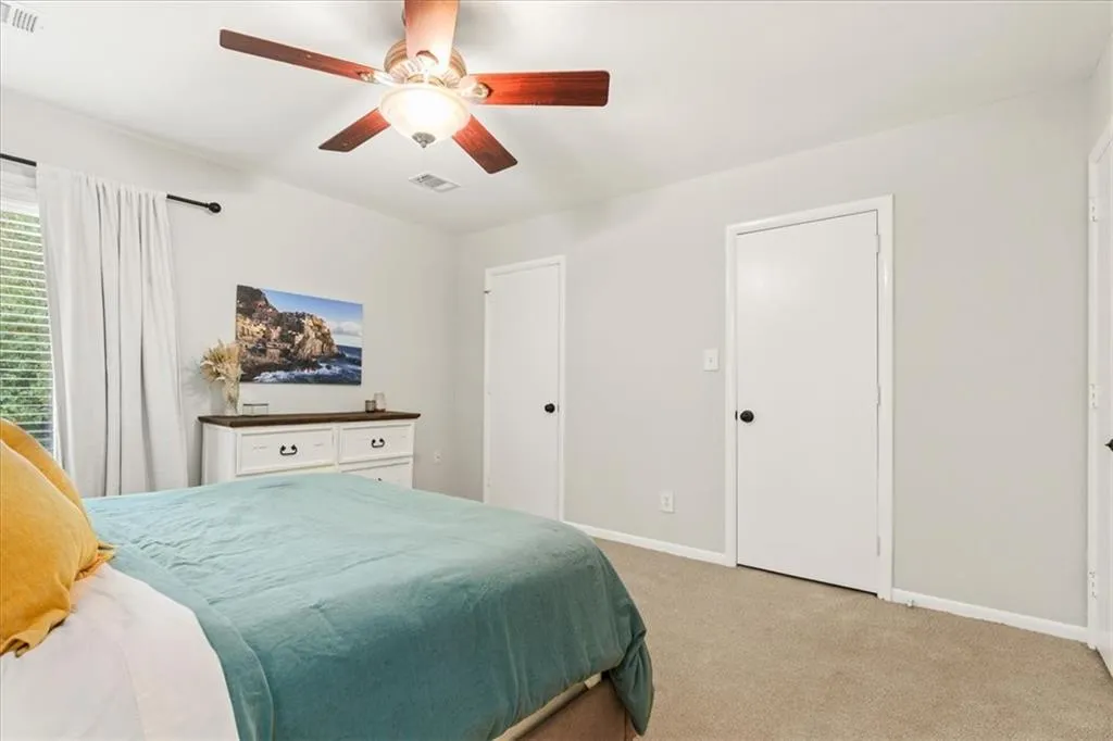 3626 Stonewall Court Se, Atlanta, Georgia 30339, 2 Bedrooms Bedrooms, ,1 BathroomBathrooms,Residential,For Sale,3626 Stonewall Court Se,7620876