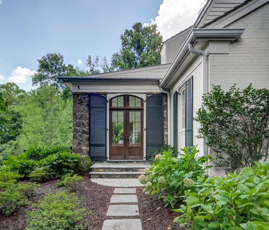 4925 Jett Road, Atlanta, Georgia 30327, 6 Bedrooms Bedrooms, ,6 BathroomsBathrooms,Residential,Sold,4925 Jett Road,6756206