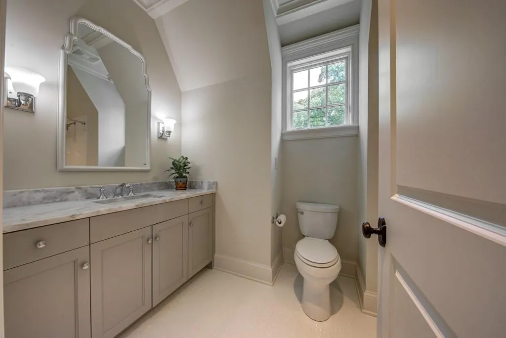 4925 Jett Road, Atlanta, Georgia 30327, 6 Bedrooms Bedrooms, ,6 BathroomsBathrooms,Residential,Sold,4925 Jett Road,6756206