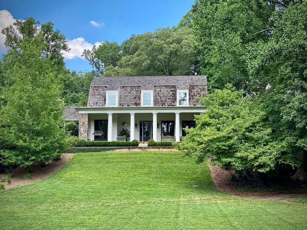 4925 Jett Road, Atlanta, Georgia 30327, 6 Bedrooms Bedrooms, ,6 BathroomsBathrooms,Residential,Sold,4925 Jett Road,6756206