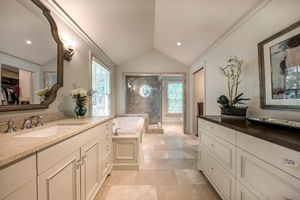 4925 Jett Road, Atlanta, Georgia 30327, 6 Bedrooms Bedrooms, ,6 BathroomsBathrooms,Residential,Sold,4925 Jett Road,6756206