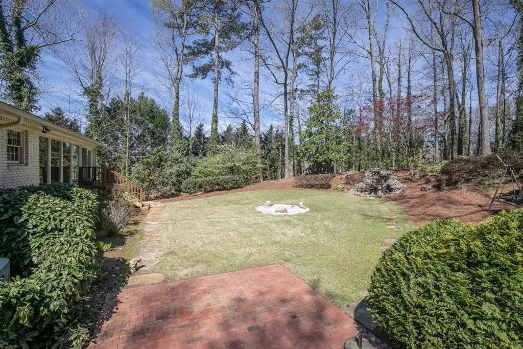 1030 Windsor Parkway, Sandy Springs, Georgia 30319, 4 Bedrooms Bedrooms, ,3 BathroomsBathrooms,Residential,Sold,1030 Windsor Parkway,7190874