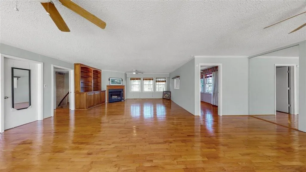 1030 Windsor Parkway, Sandy Springs, Georgia 30319, 4 Bedrooms Bedrooms, ,3 BathroomsBathrooms,Residential,Sold,1030 Windsor Parkway,7190874