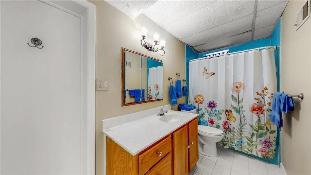 1030 Windsor Parkway, Sandy Springs, Georgia 30319, 4 Bedrooms Bedrooms, ,3 BathroomsBathrooms,Residential,Sold,1030 Windsor Parkway,7190874