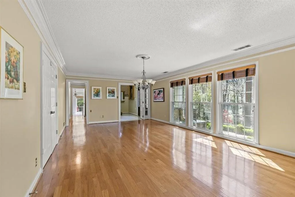 1030 Windsor Parkway, Sandy Springs, Georgia 30319, 4 Bedrooms Bedrooms, ,3 BathroomsBathrooms,Residential,Sold,1030 Windsor Parkway,7190874