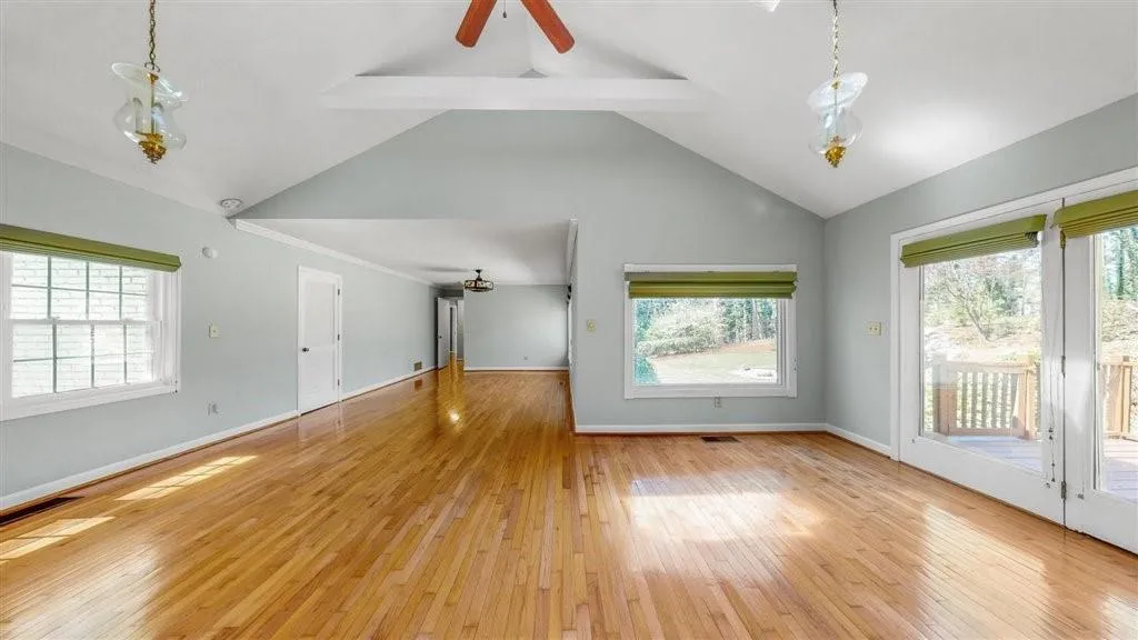 1030 Windsor Parkway, Sandy Springs, Georgia 30319, 4 Bedrooms Bedrooms, ,3 BathroomsBathrooms,Residential,Sold,1030 Windsor Parkway,7190874