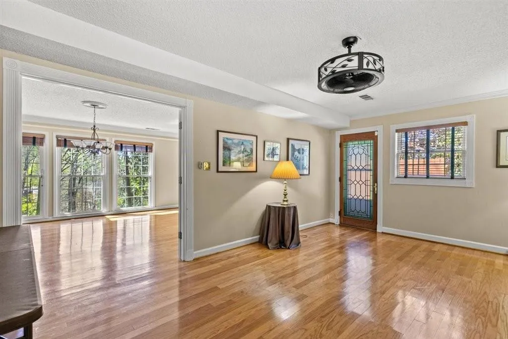 1030 Windsor Parkway, Sandy Springs, Georgia 30319, 4 Bedrooms Bedrooms, ,3 BathroomsBathrooms,Residential,Sold,1030 Windsor Parkway,7190874