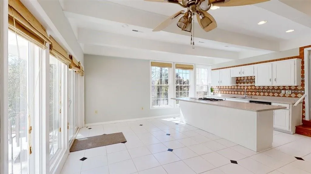 1030 Windsor Parkway, Sandy Springs, Georgia 30319, 4 Bedrooms Bedrooms, ,3 BathroomsBathrooms,Residential,Sold,1030 Windsor Parkway,7190874