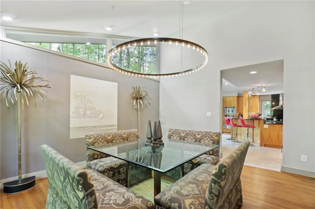 535 Amberidge Trail, Sandy Springs, Georgia 30328, 5 Bedrooms Bedrooms, ,4 BathroomsBathrooms,Residential,Sold,535 Amberidge Trail,7111268